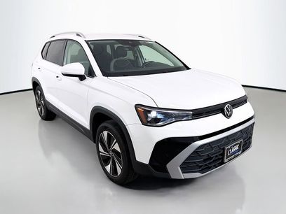 Used 2025 Volkswagen Taos SE