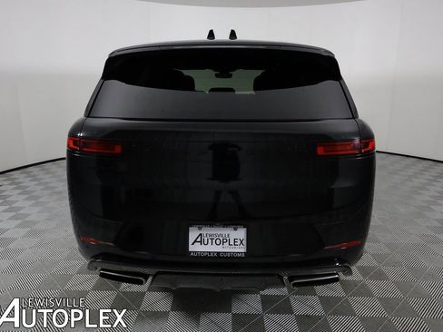 Used 2024 Land Rover Range Rover Sport Dynamic SE image 7