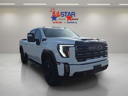 Used 2024 GMC Sierra 2500 AT4 w/ AT4 Preferred Package image 1