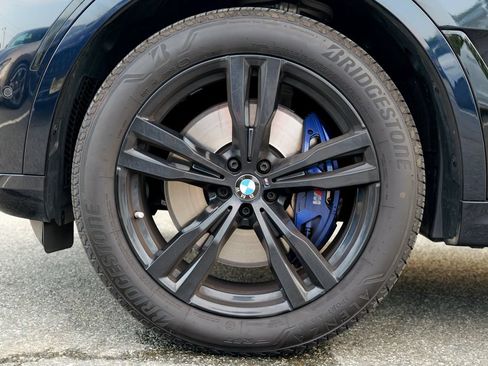 Used 2024 BMW X7 M60i w/ Executive Package AWD/4WD image 15
