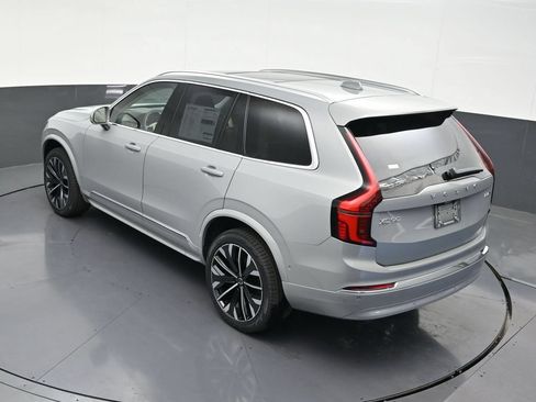 Used 2026 Volvo XC90 B6 Ultra w/ Protection Package AWD/4WD image 15