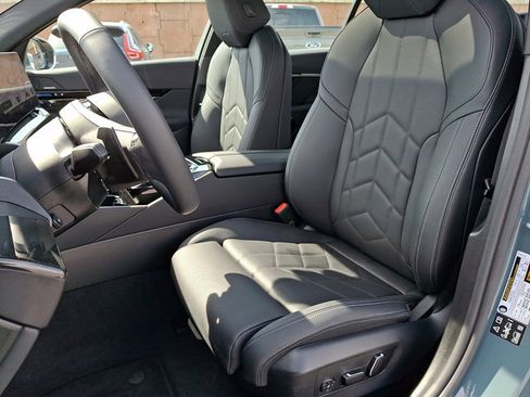 Certified 2026 BMW 530i xDrive image 13