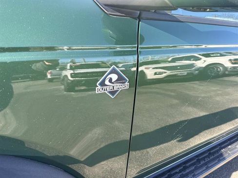 Certified 2024 Ford Bronco Outer Banks image 11