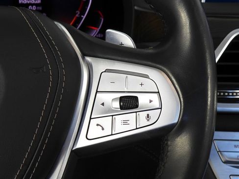 Used 2020 BMW 750i xDrive AWD/4WD image 29