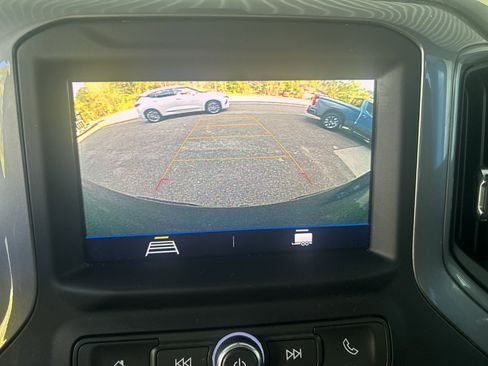 Used 2021 Chevrolet Silverado 1500 Custom image 25