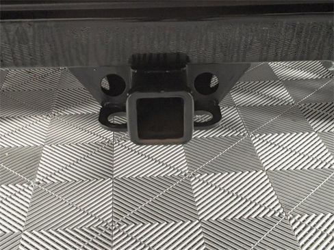 Used 2021 Chevrolet Silverado 1500 Custom Trail Boss image 25