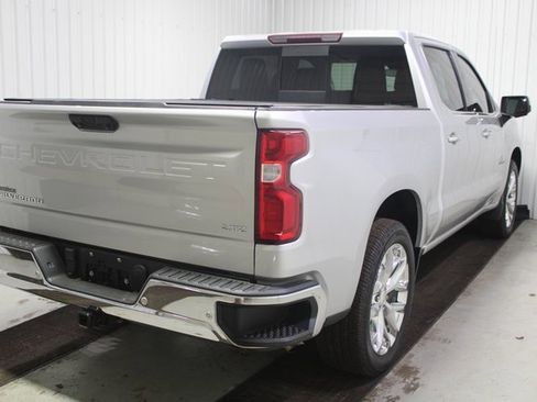 Used 2022 Chevrolet Silverado 1500 LTZ w/ LTZ Convenience Package II image 6