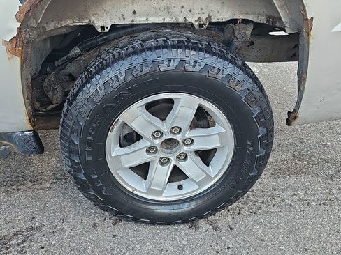 Used 2007 Chevrolet Avalanche LT image 35