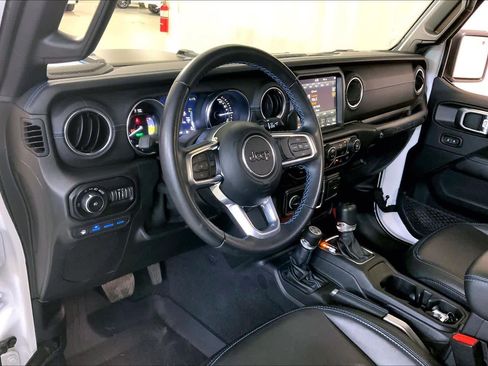 Used 2021 Jeep Wrangler Unlimited Rubicon 4xe w/ Safety Group image 17