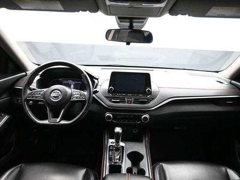 Used 2020 Nissan Altima 2.5 SR image 37