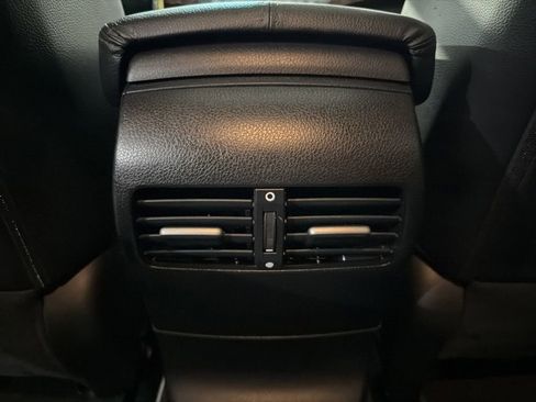 Used 2011 Honda Crosstour EX-L image 28