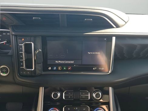 Used 2021 GMC Yukon Denali w/ Denali Premium Package image 39