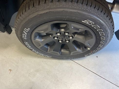 New 2026 RAM 1500 4x4 Crew Cab image 35