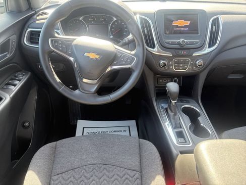 Used 2024 Chevrolet Equinox LT FWD image 12