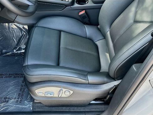New 2026 Porsche Macan AWD/4WD image 22