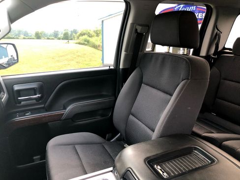 Used 2018 GMC Sierra 1500 SLE w/ SLE Value Package image 37
