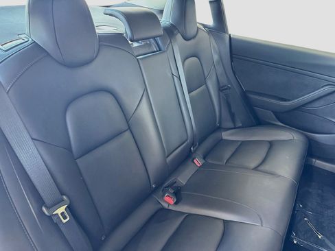 Used 2023 Tesla Model 3 Standard Range RWD image 17