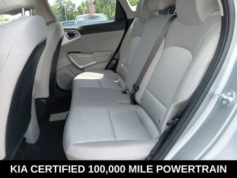 Certified 2025 Kia Soul LX w/ LX Technology Package FWD image 22