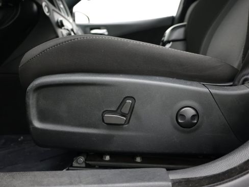 Used 2022 Dodge Charger SXT RWD image 14