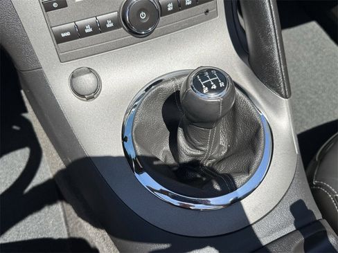 Used 2009 Pontiac Solstice Convertible w/ Premium Package image 23