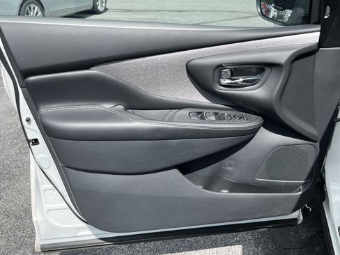 Used 2024 Nissan Murano SV w/ SV Midnight Edition Package AWD/4WD image 20