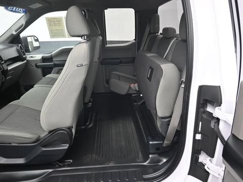 Used 2015 Ford F150 XL w/ Equipment Group 101A Mid RWD image 24