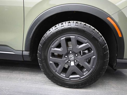 Used 2026 Honda CR-V TrailSport image 11