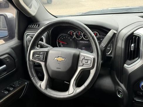Used 2021 Chevrolet Silverado 1500 LT image 25