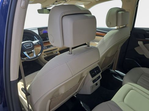 Certified 2023 Audi Q5 2.0T Premium w/ Convenience Package image 12
