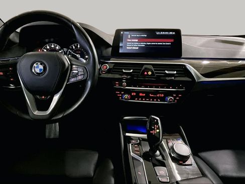Used 2018 BMW 530i xDrive w/ Premium Package AWD/4WD image 26