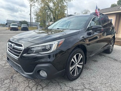 Used 2018 Subaru Outback 3.6R Limited image 9