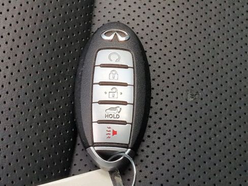 Used 2019 INFINITI QX50 Essential w/ Premium Heat Package FWD image 31