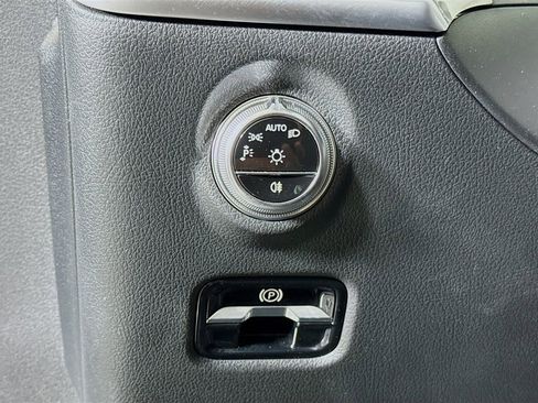 Used 2024 Mercedes-Benz C 43 AMG 4MATIC Sedan image 10