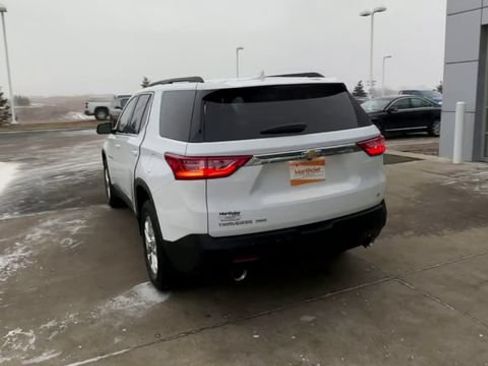 Used 2019 Chevrolet Traverse LT w/ LPO, Floor Liner Package AWD/4WD image 7