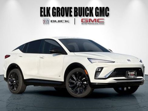 New 2026 Buick Envista Sport Touring w/ Convenience I Package image 2