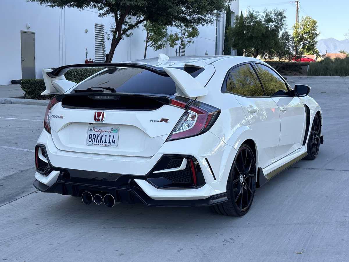 Used 2020 Honda Civic Type R image 3