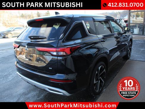 Used 2022 Mitsubishi Outlander SE image 9