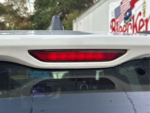 Used 2019 Jeep Grand Cherokee Limited w/ Trailer Tow Group IV image 18