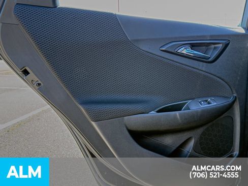 Used 2024 Chevrolet Malibu LT FWD image 16