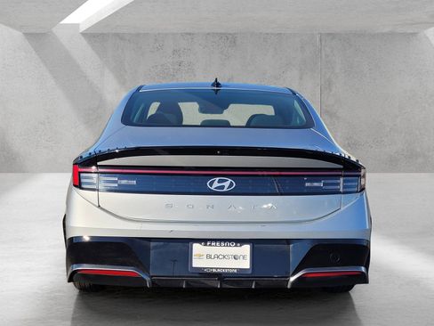 Used 2025 Hyundai Sonata SEL FWD image 6