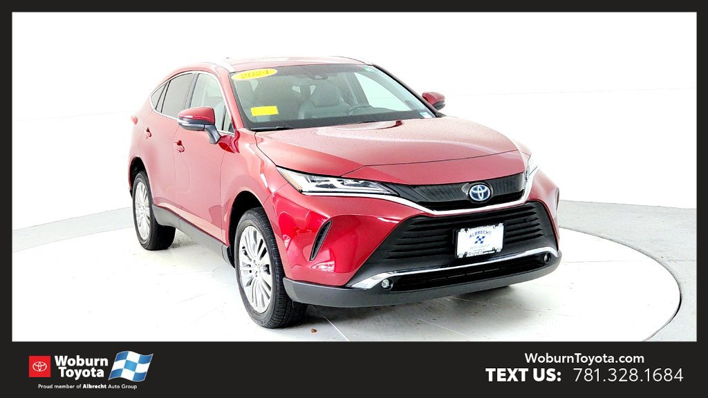Certified 2024 Toyota Venza XLE AWD/4WD image 1