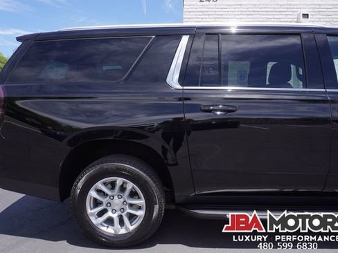 Used 2025 Chevrolet Suburban LT RWD image 70