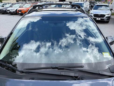 Certified 2023 Subaru Crosstrek 2.5i Limited AWD/4WD image 8