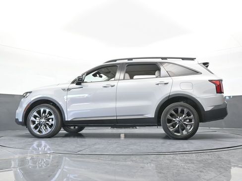 Used 2023 Kia Sorento X-Line EX image 59