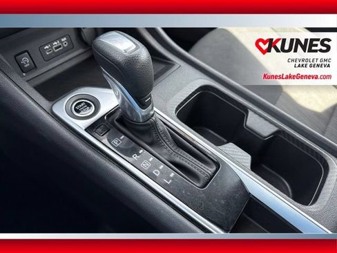 Used 2024 Nissan Sentra SV FWD image 23
