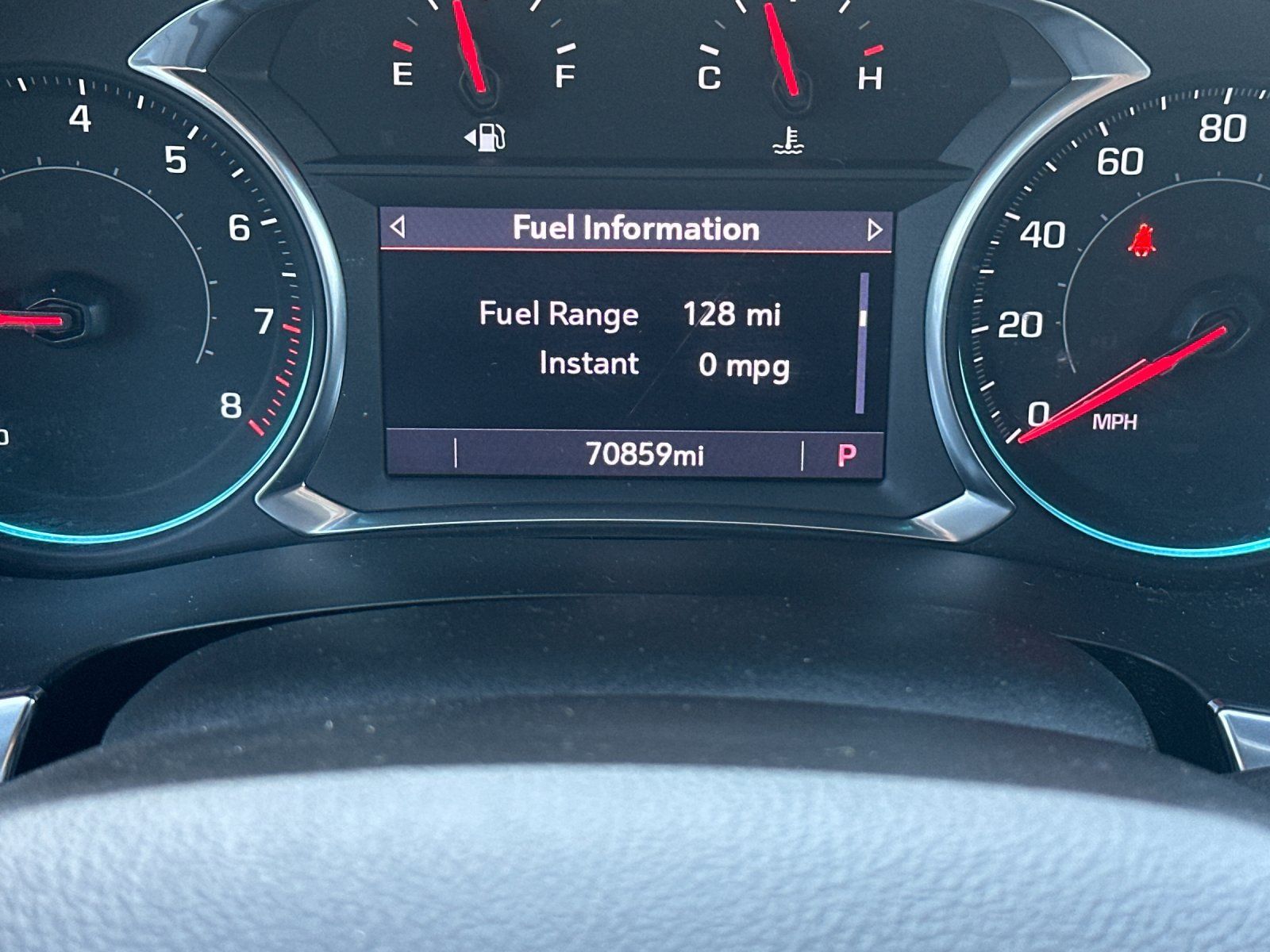 Used 2022 Chevrolet Traverse LT FWD image 25