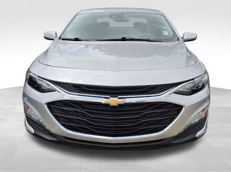 Used 2021 Chevrolet Malibu LT FWD video 3