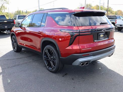 New 2026 Chevrolet Traverse LT w/ Driver Confidence Package image 32
