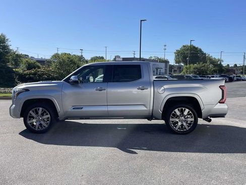 Used 2024 Toyota Tundra Capstone AWD/4WD image 4