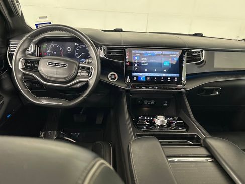 Used 2024 Jeep Grand Wagoneer L Series II w/ Quick Order Packagew 28T image 19